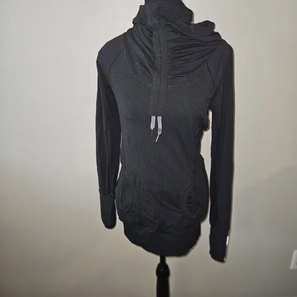 Lululemon Run stay on course pullover women's size 4 black - Picture 5 of 13